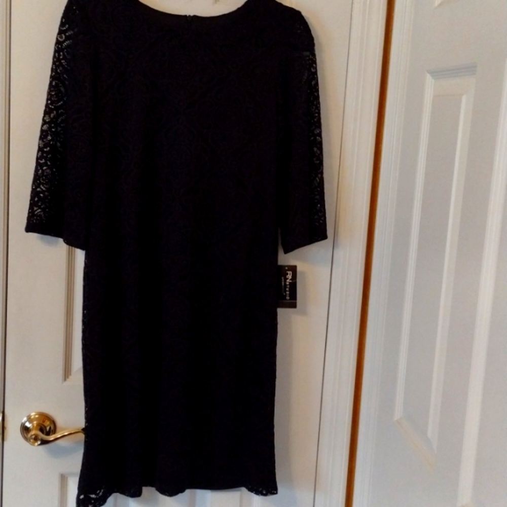 RN Studio NWT Women's Black Lace Size 6 Dress